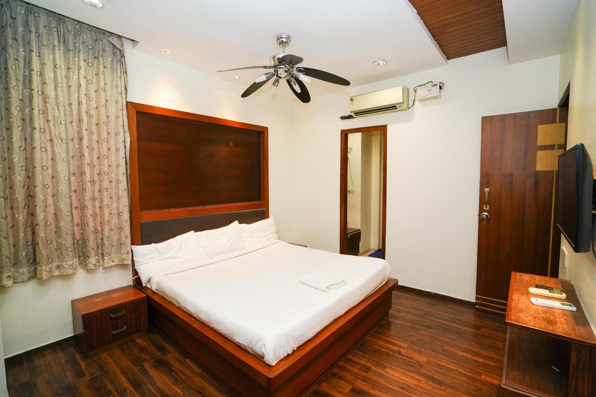 Golden Villa - Duplex House With Private Theater - Near To Alipiri And Bhudevi Ttd Ticket Counter And Kapilateertham Tirupati Bagian luar foto
